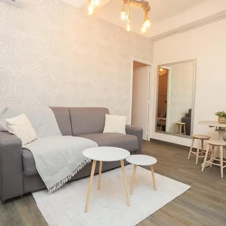 Immogroom - 5min From The - Suquet - Terrace Apartment