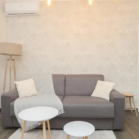 Immogroom - 5min From The - Suquet - Terrace Apartment *